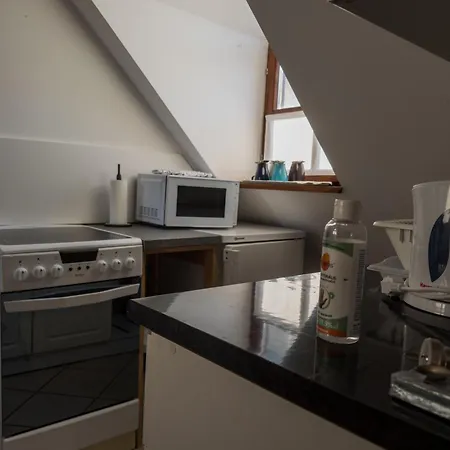 Edvy Malom Apartmanok Pápa מראה חיצוני תמונה